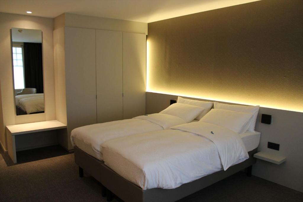 Hotel Astel 4*